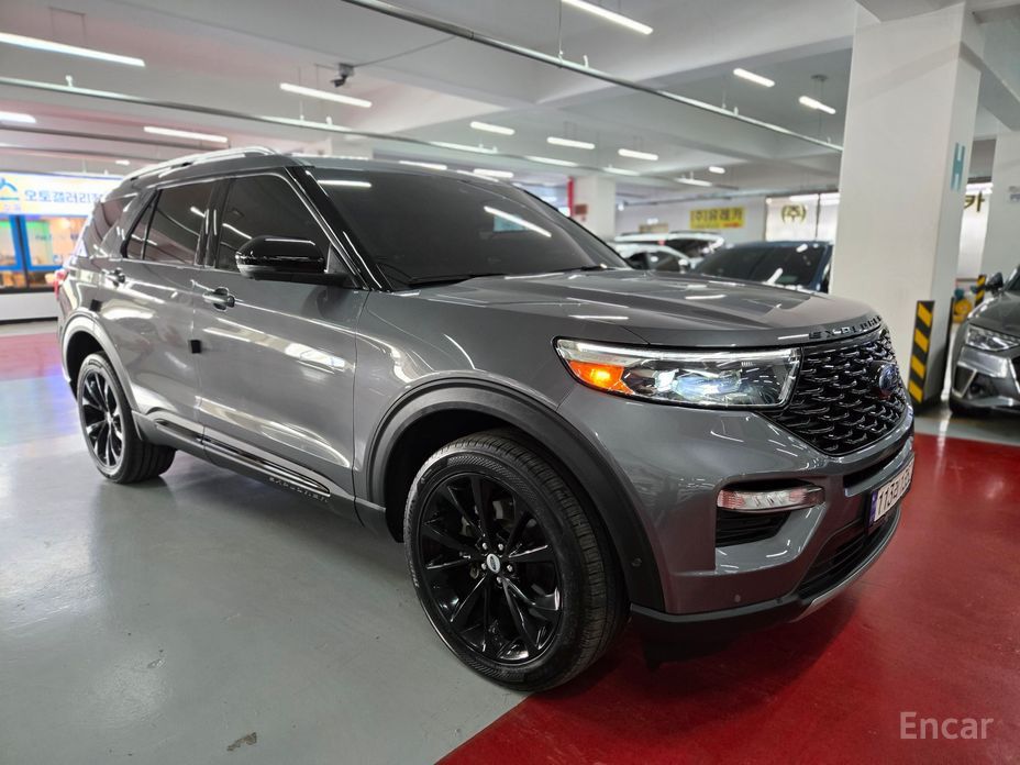2022 Ford Explorer VI Рестайлинг 3.0 Platinum 4WD с пробегом 34 007 км