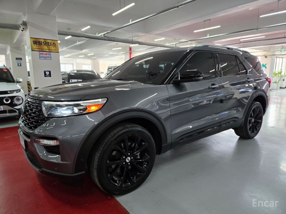 2022 Ford Explorer VI Рестайлинг 3.0 Platinum 4WD с пробегом 34 007 км