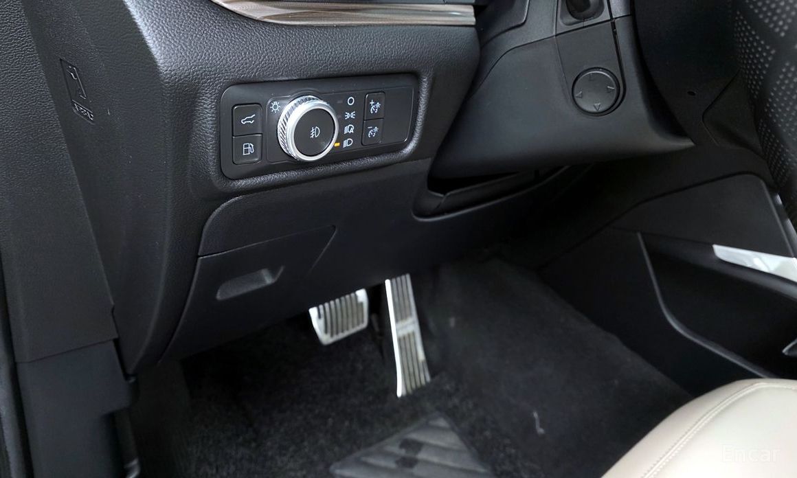 2022 Ford Explorer VI Рестайлинг 3.3 Hybrid с пробегом 54 168 км