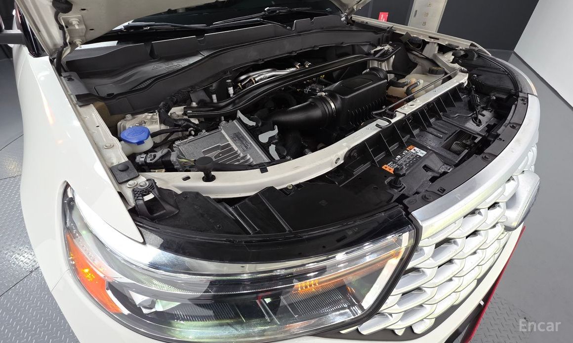 2022 Ford Explorer VI Рестайлинг 3.0 Platinum 4WD с пробегом 106 784 км
