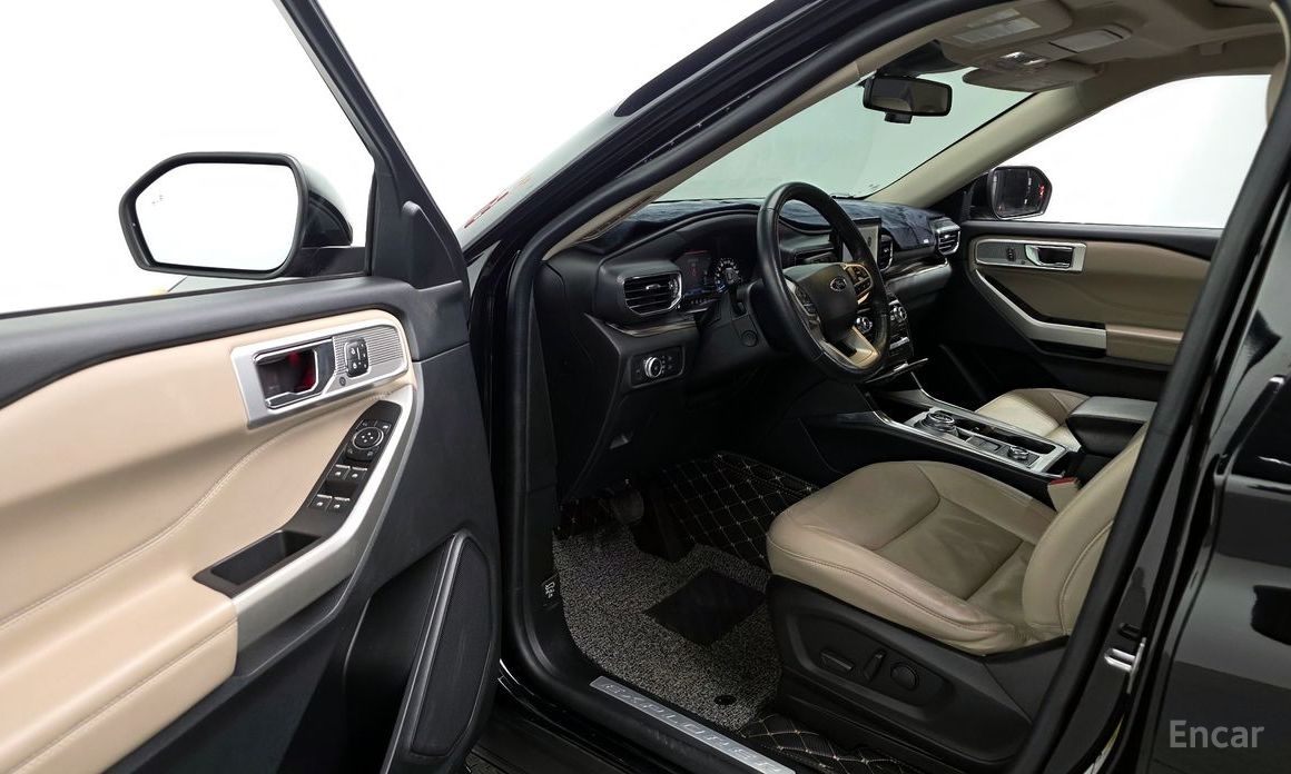 2022 Ford Explorer VI Рестайлинг 2.3 LimIted 4WD с пробегом 130 405 км