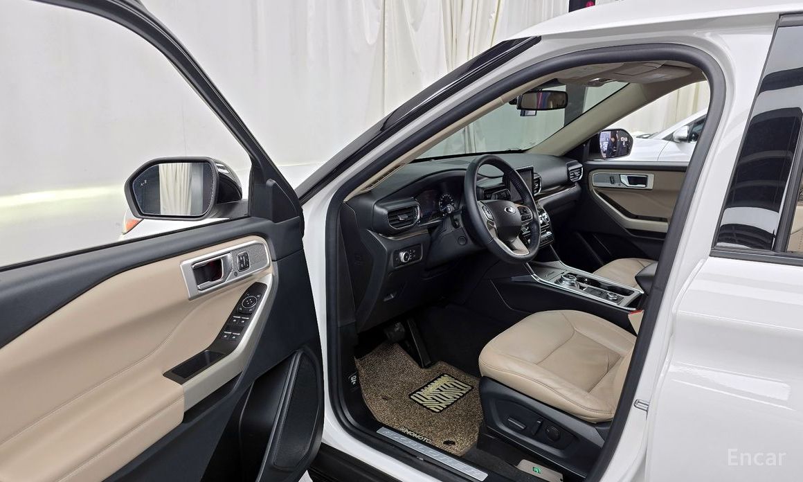 2022 Ford Explorer VI Рестайлинг 2.3 LimIted 4WD с пробегом 67 521 км