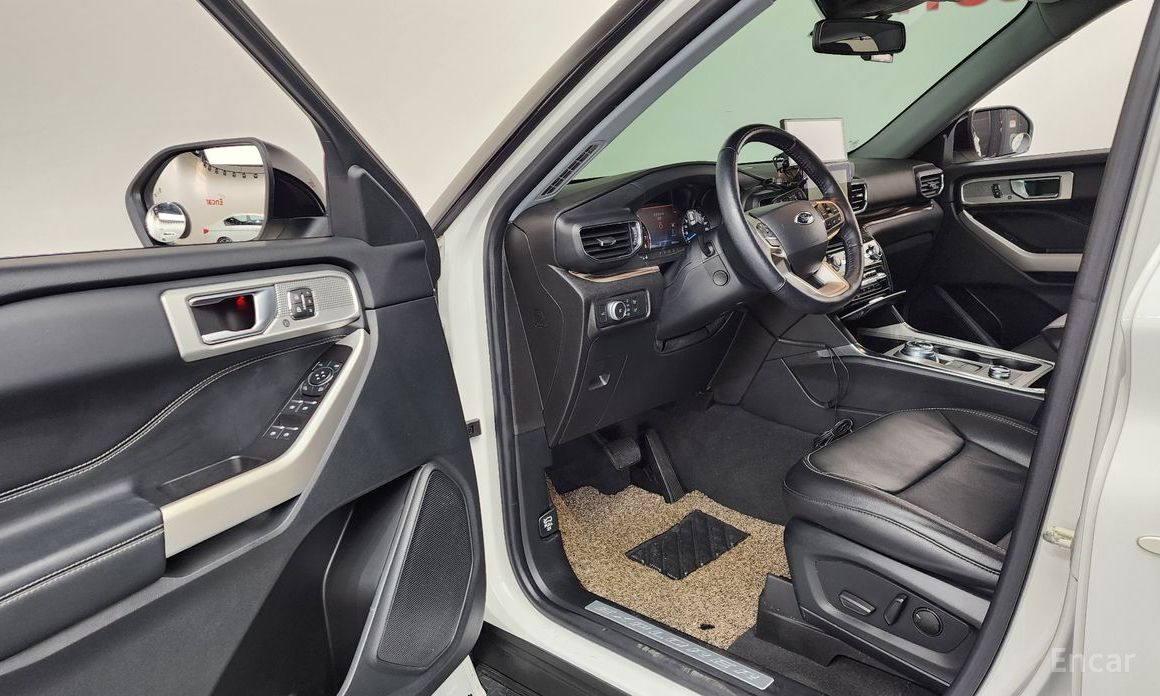 2022 Ford Explorer VI Рестайлинг 2.3 LimIted 4WD с пробегом 67 353 км