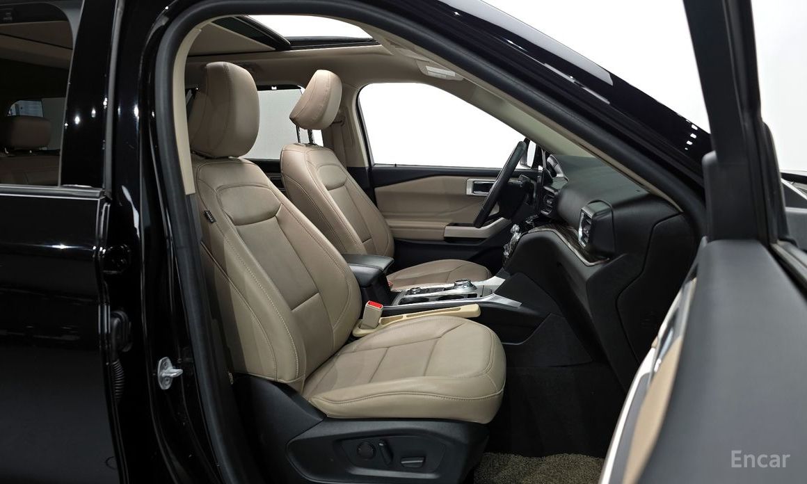 2022 Ford Explorer VI Рестайлинг 2.3 LimIted 4WD с пробегом 45 067 км