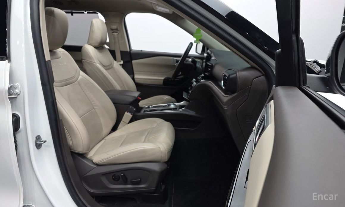 2022 Ford Explorer VI Рестайлинг 3.0 Platinum 4WD с пробегом 106 784 км
