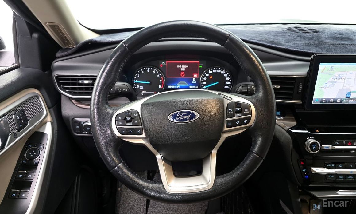 2022 Ford Explorer VI Рестайлинг 2.3 LimIted 4WD с пробегом 130 405 км