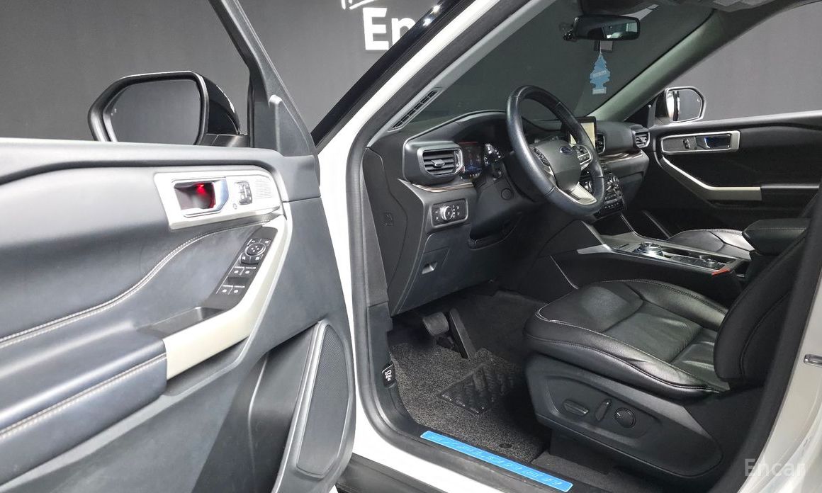 2022 Ford Explorer VI Рестайлинг 3.3 Hybrid с пробегом 63 690 км