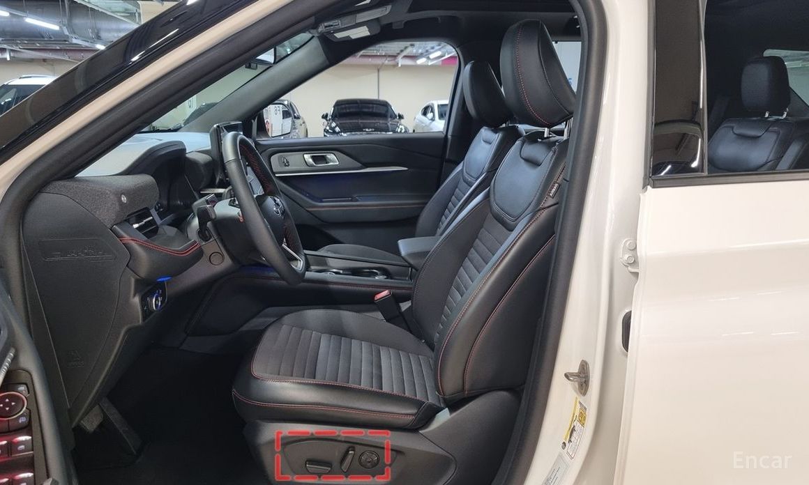 2024 Ford Explorer VI Рестайлинг 2.3 ST-Line 4WD с пробегом 12 074 км