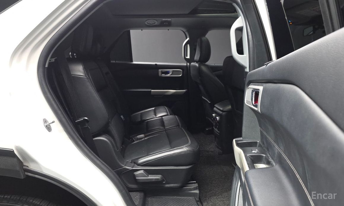 2022 Ford Explorer VI Рестайлинг 3.3 Hybrid с пробегом 63 690 км