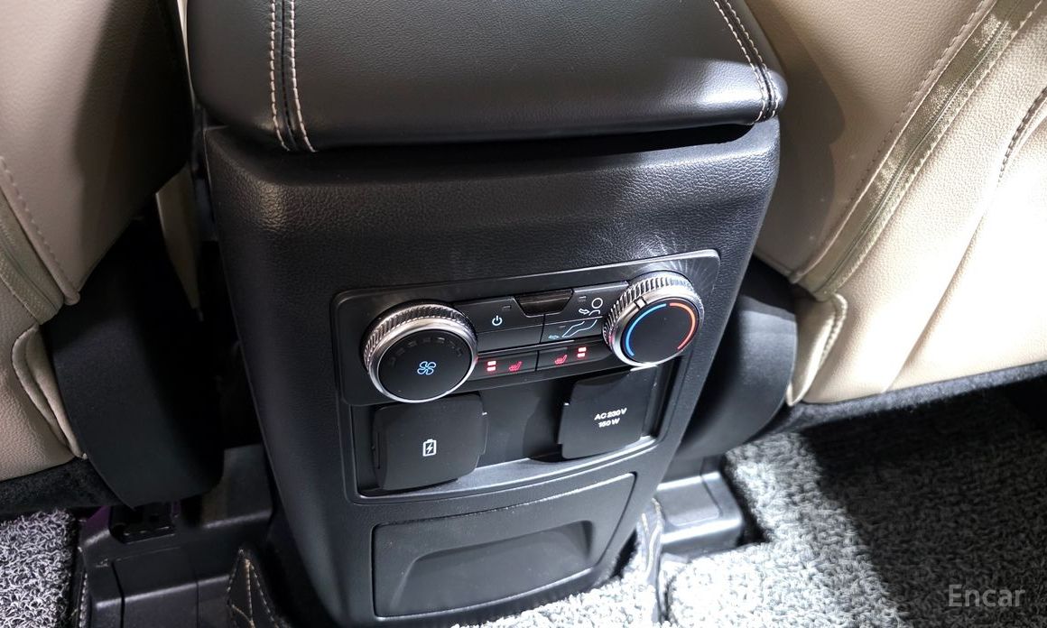 2022 Ford Explorer VI Рестайлинг 2.3 LimIted 4WD с пробегом 130 405 км