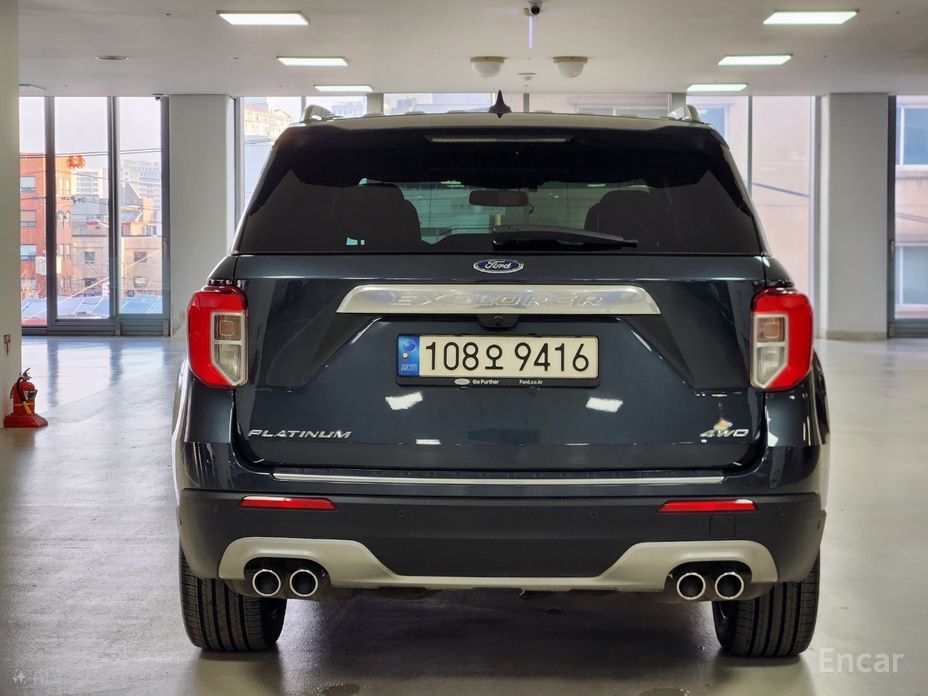 2022 Ford Explorer VI Рестайлинг 3.0 Platinum 4WD с пробегом 114 367 км