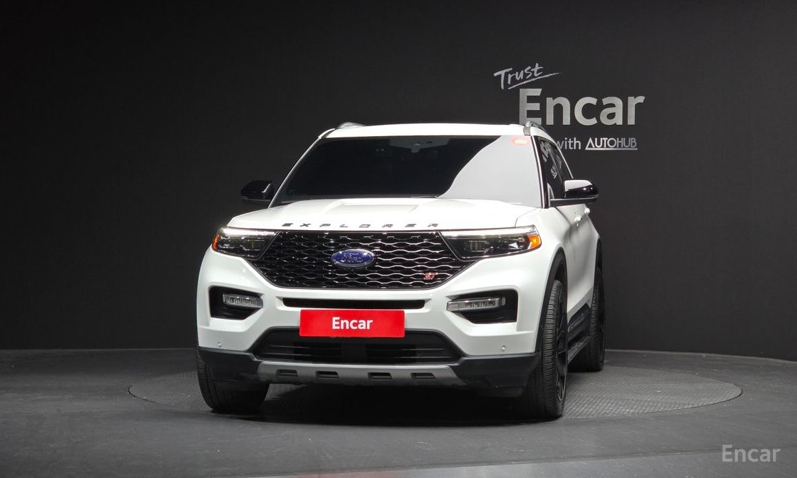 2022 Ford Explorer VI Рестайлинг 3.0 Platinum 4WD с пробегом 44 945 км