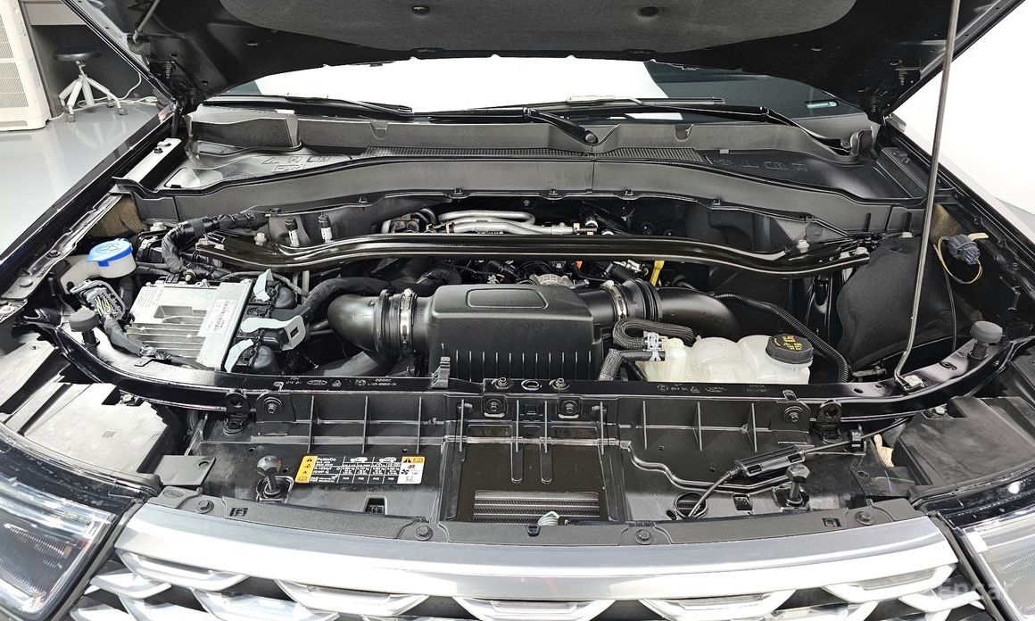 2023 Ford Explorer VI Рестайлинг 3.0 Platinum 4WD с пробегом 20 200 км
