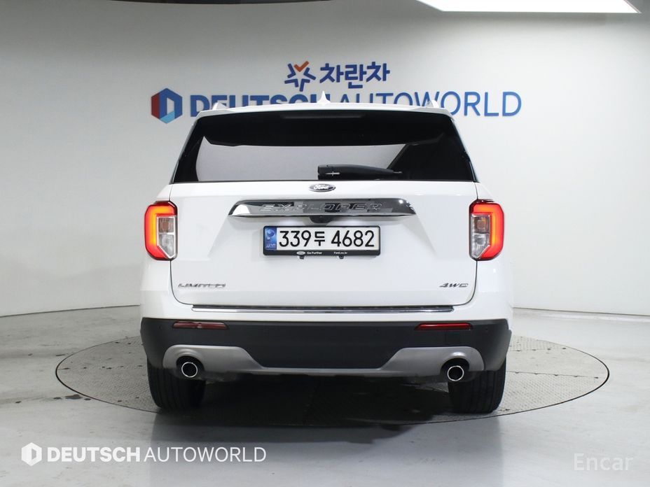 2022 Ford Explorer VI Рестайлинг 2.3 LimIted 4WD с пробегом 26 700 км