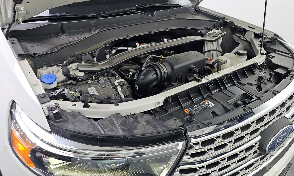 2022 Ford Explorer VI Рестайлинг 2.3 LimIted 4WD с пробегом 25 584 км