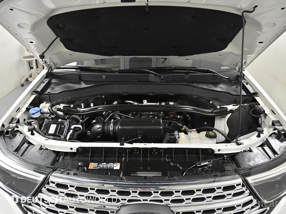 2022 Ford Explorer VI Рестайлинг 2.3 LimIted 4WD с пробегом 26 700 км