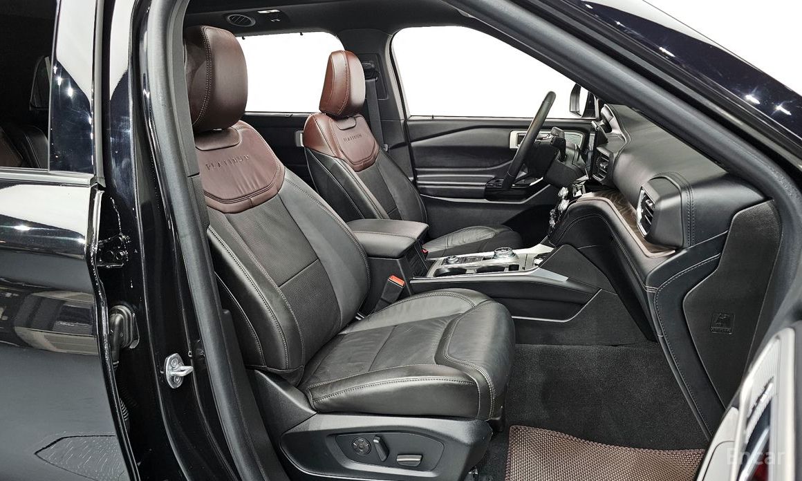 2023 Ford Explorer VI Рестайлинг 3.0 Platinum 4WD с пробегом 20 200 км