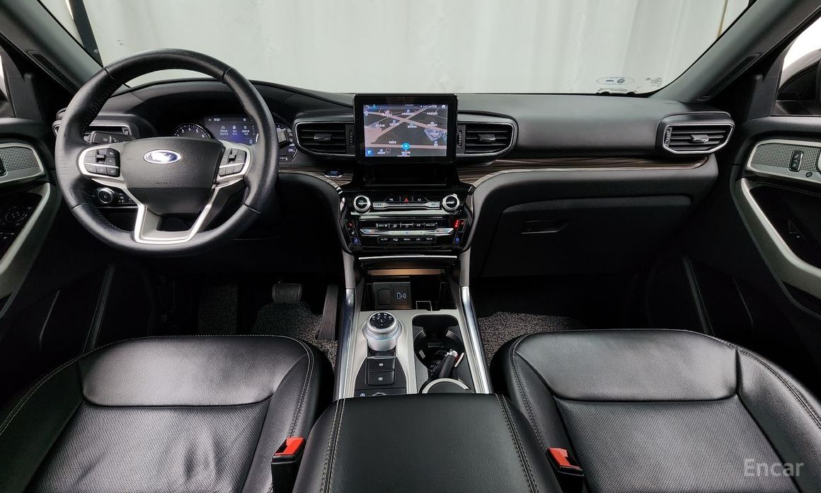 2022 Ford Explorer VI Рестайлинг 2.3 LimIted 4WD с пробегом 35 052 км