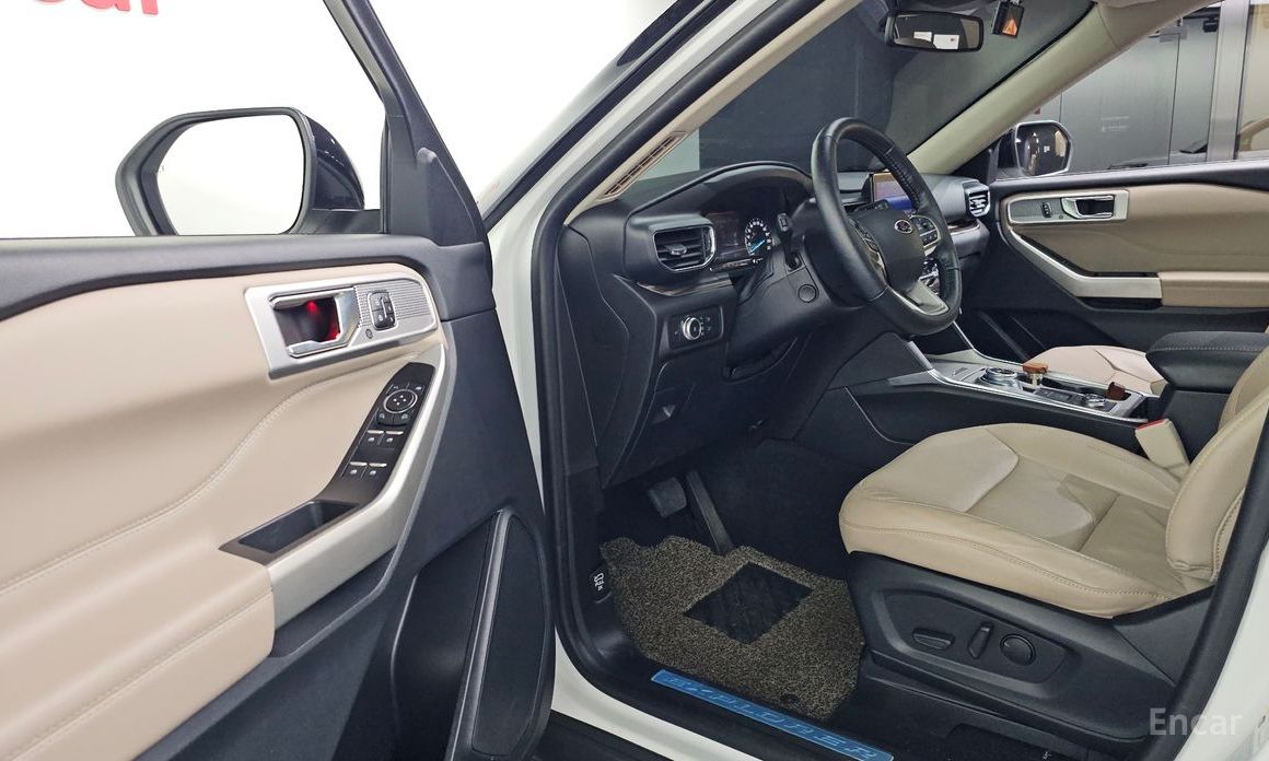 2022 Ford Explorer VI Рестайлинг 2.3 LimIted 4WD с пробегом 25 584 км