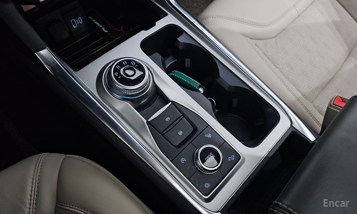 2022 Ford Explorer VI Рестайлинг 3.0 Platinum 4WD с пробегом 27 992 км