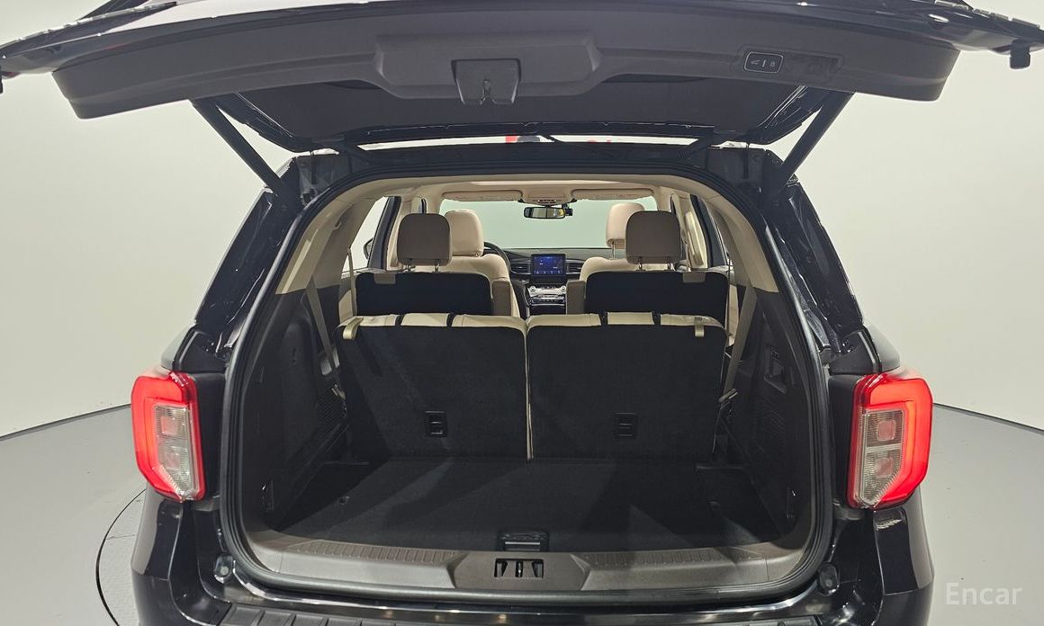 2022 Ford Explorer VI Рестайлинг 3.0 Platinum 4WD с пробегом 27 992 км