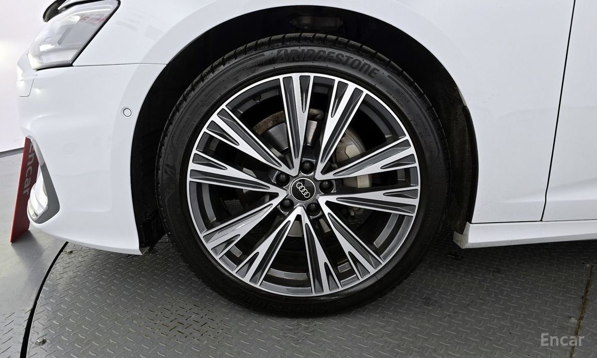 2023 Audi A6 V (C8) 40 TDI Quattro Premium с пробегом 41 946 км
