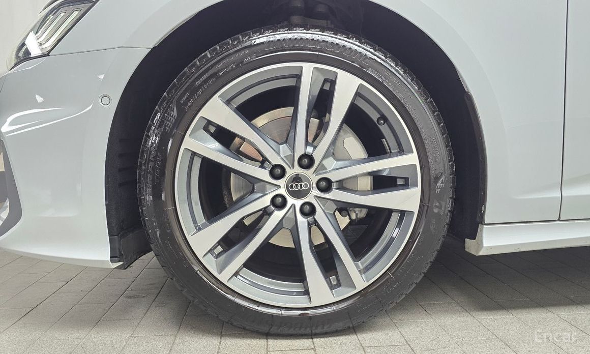 2023 Audi A6 V (C8) 40 TDI Quattro Premium с пробегом 29 415 км