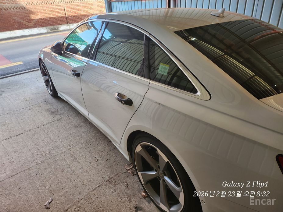2021 Audi A6 V (C8) 45 TDI Quattro Premium с пробегом 61 000 км