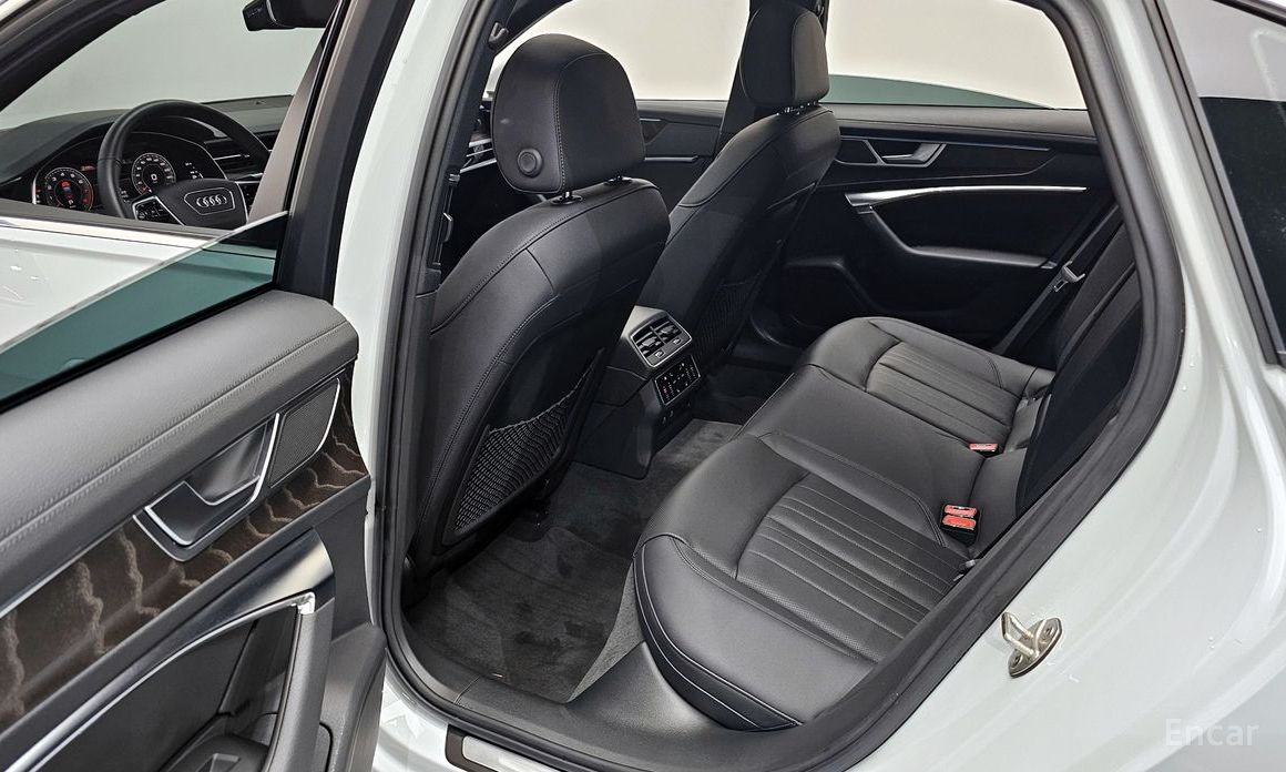 2023 Audi A6 V (C8) 45 TFSI Quattro Premium с пробегом 3 294 км