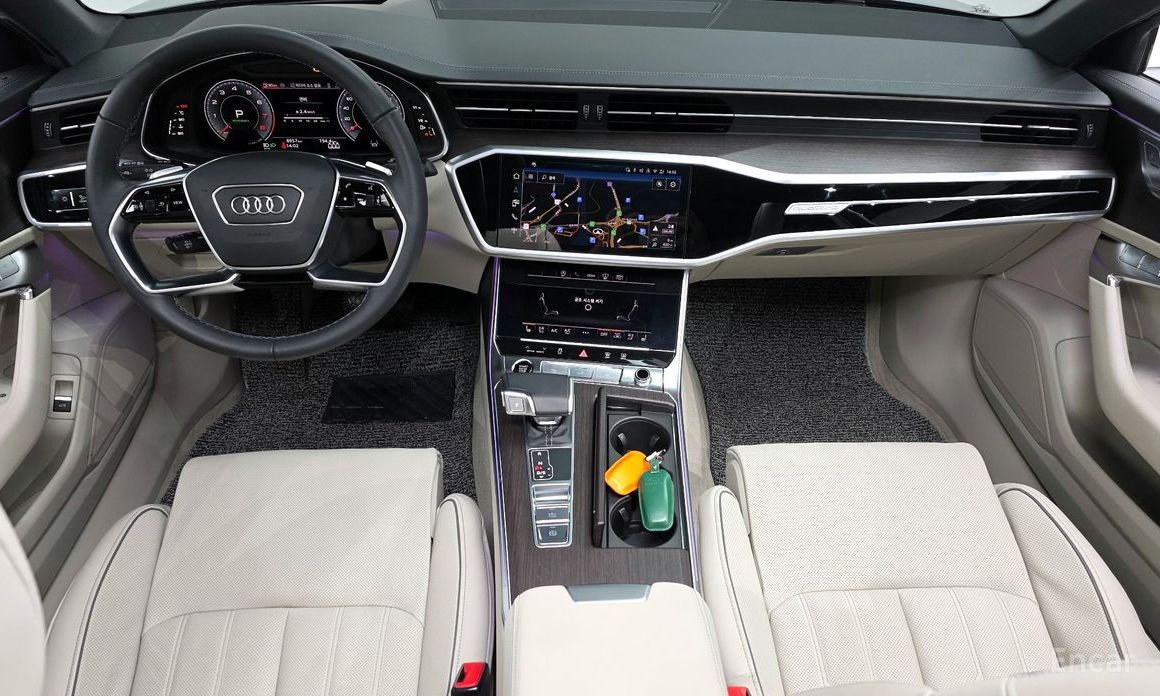 2025 Audi A6 V (C8) 45 TFSI Quattro Premium с пробегом 8 957 км