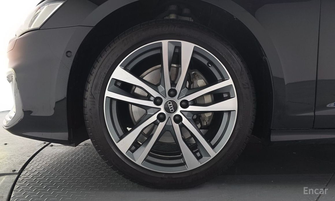 2021 Audi A6 V (C8) 45 TFSI Quattro Premium с пробегом 45 419 км