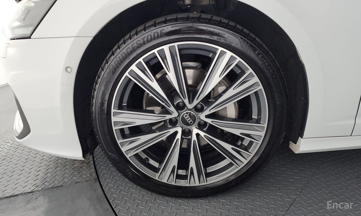 2023 Audi A6 V (C8) 45 TFSI Quattro Premium с пробегом 32 643 км