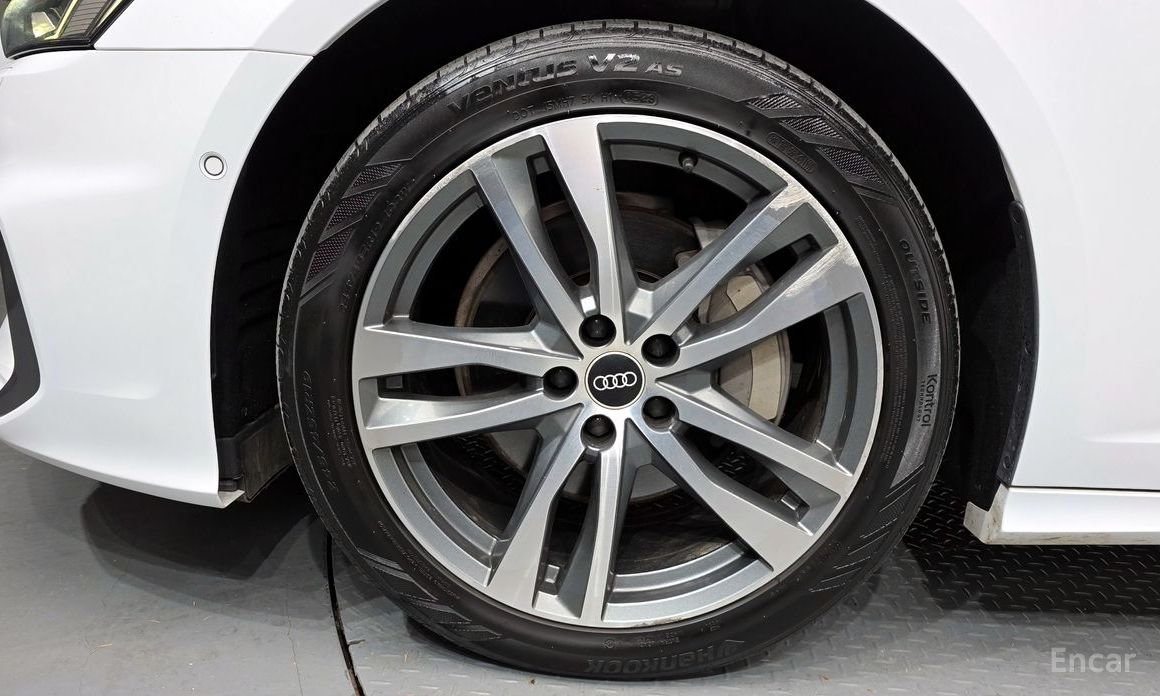 2021 Audi A6 V (C8) 45 TFSI Quattro Premium с пробегом 99 042 км