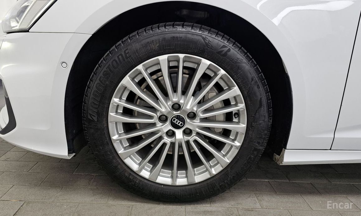 2021 Audi A6 V (C8) 45 TFSI Quattro Premium с пробегом 26 366 км
