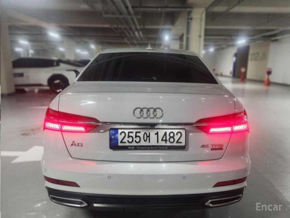 2022 Audi A6 V (C8) 45 TFSI Quattro Premium с пробегом 44 980 км