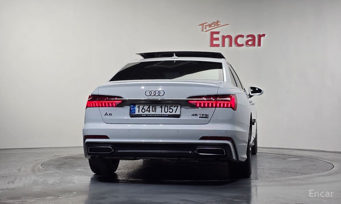 2022 Audi A6 V (C8) 45 TFSI Quattro Premium с пробегом 70 078 км