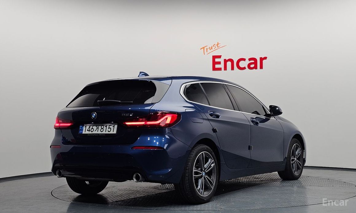 2021 BMW 1 серии III (F40) 118d Sport с пробегом 49 557 км