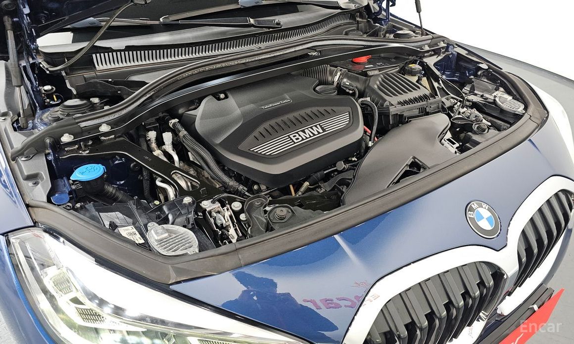 2021 BMW 1 серии III (F40) 118d Sport с пробегом 49 557 км