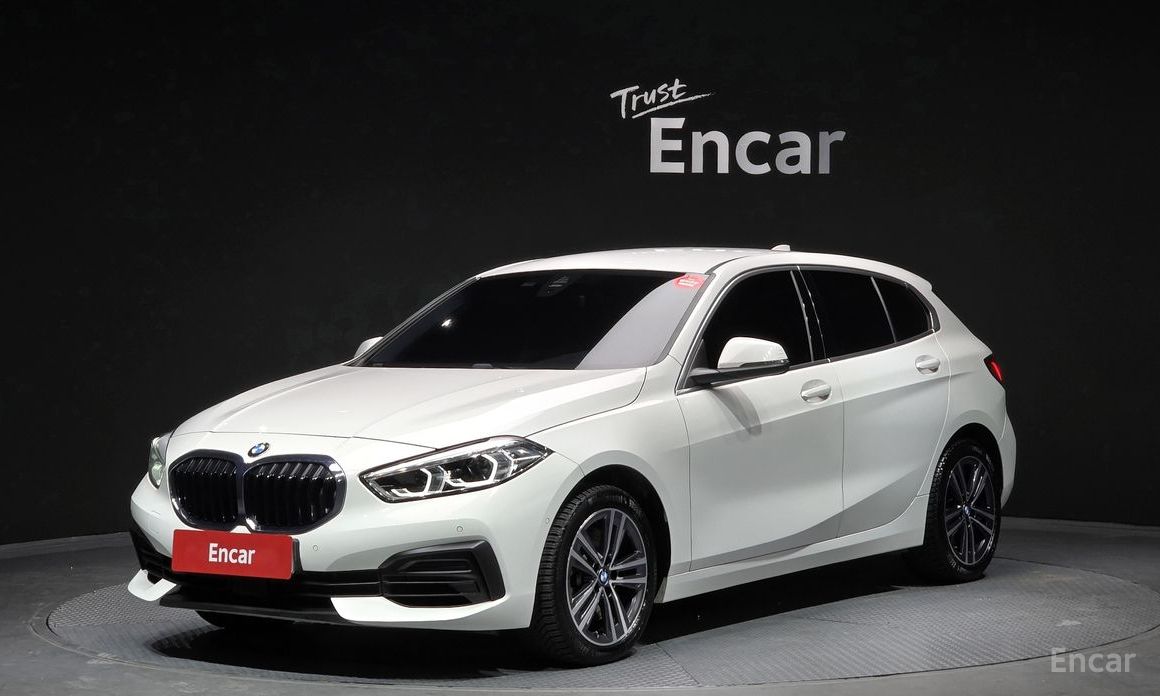 2021 BMW 1 серии III (F40) 120i Advantage с пробегом 76 181 км