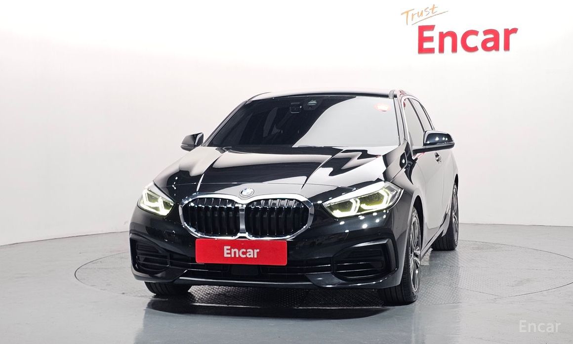2022 BMW 1 серии III (F40) 120i Advantage с пробегом 58 072 км