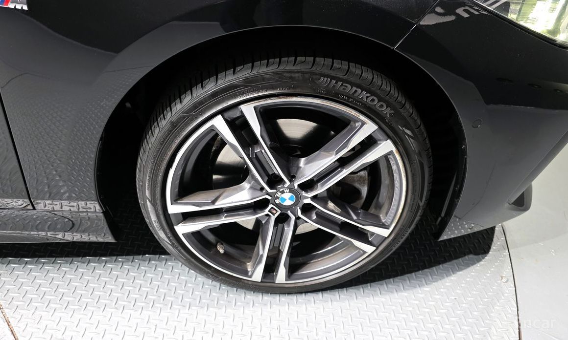 2021 BMW 1 серии III (F40) 120i M Sports с пробегом 64 252 км