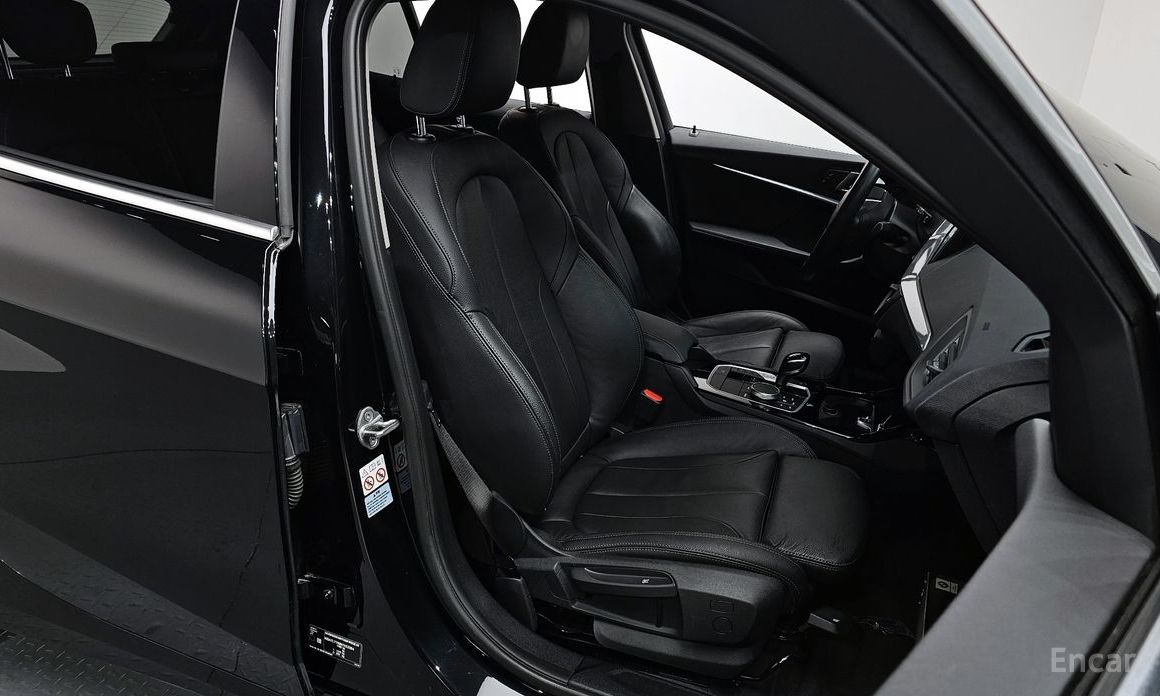 2022 BMW 1 серии III (F40) 120i Advantage с пробегом 58 072 км