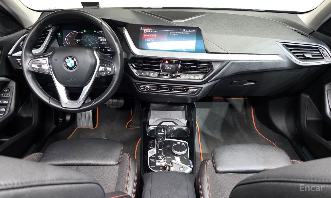 2021 BMW 1 серии III (F40) 118d Sport с пробегом 68 327 км