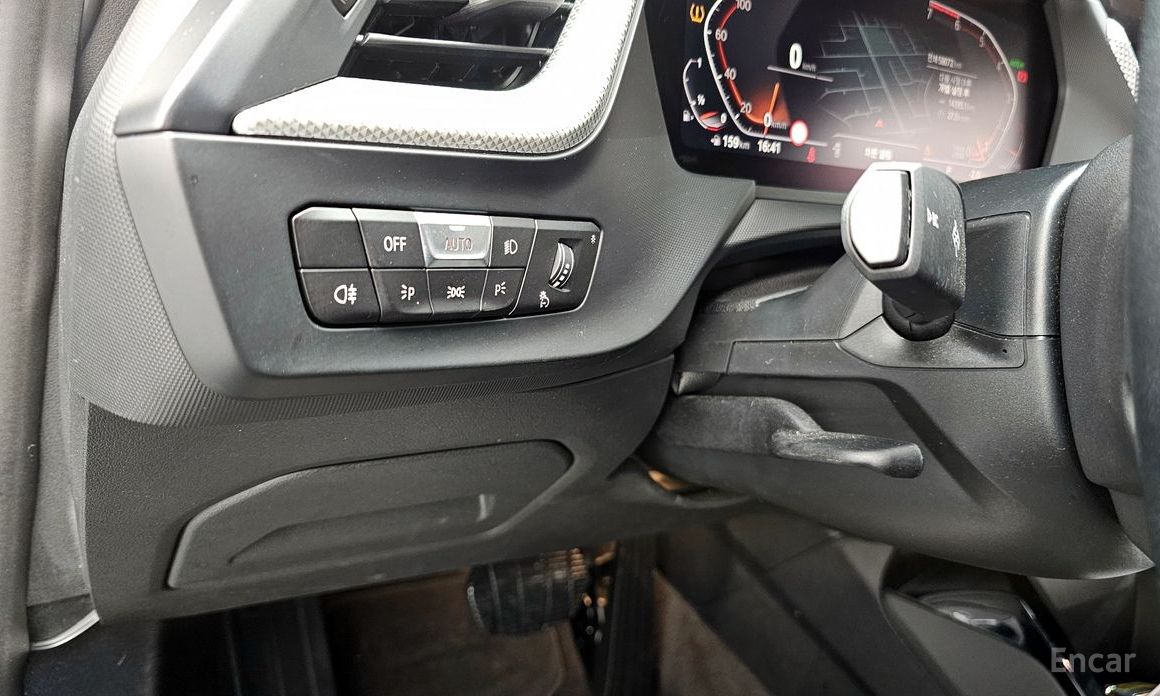 2022 BMW 1 серии III (F40) 120i Advantage с пробегом 58 072 км