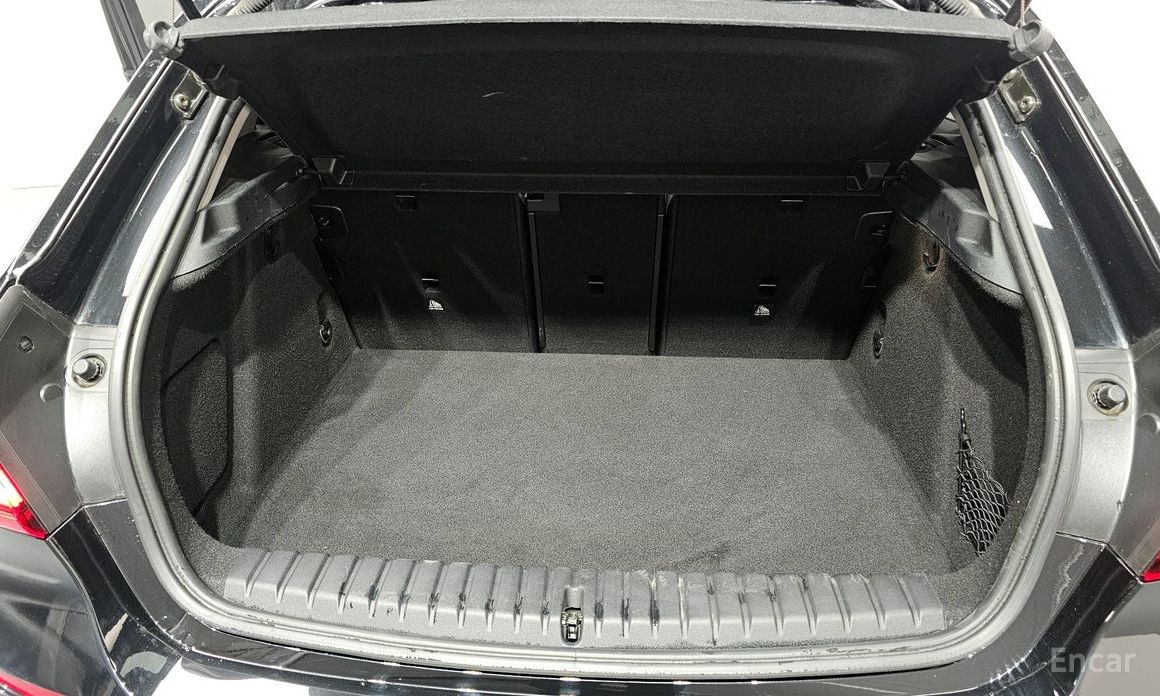 2022 BMW 1 серии III (F40) 120i Advantage с пробегом 58 072 км