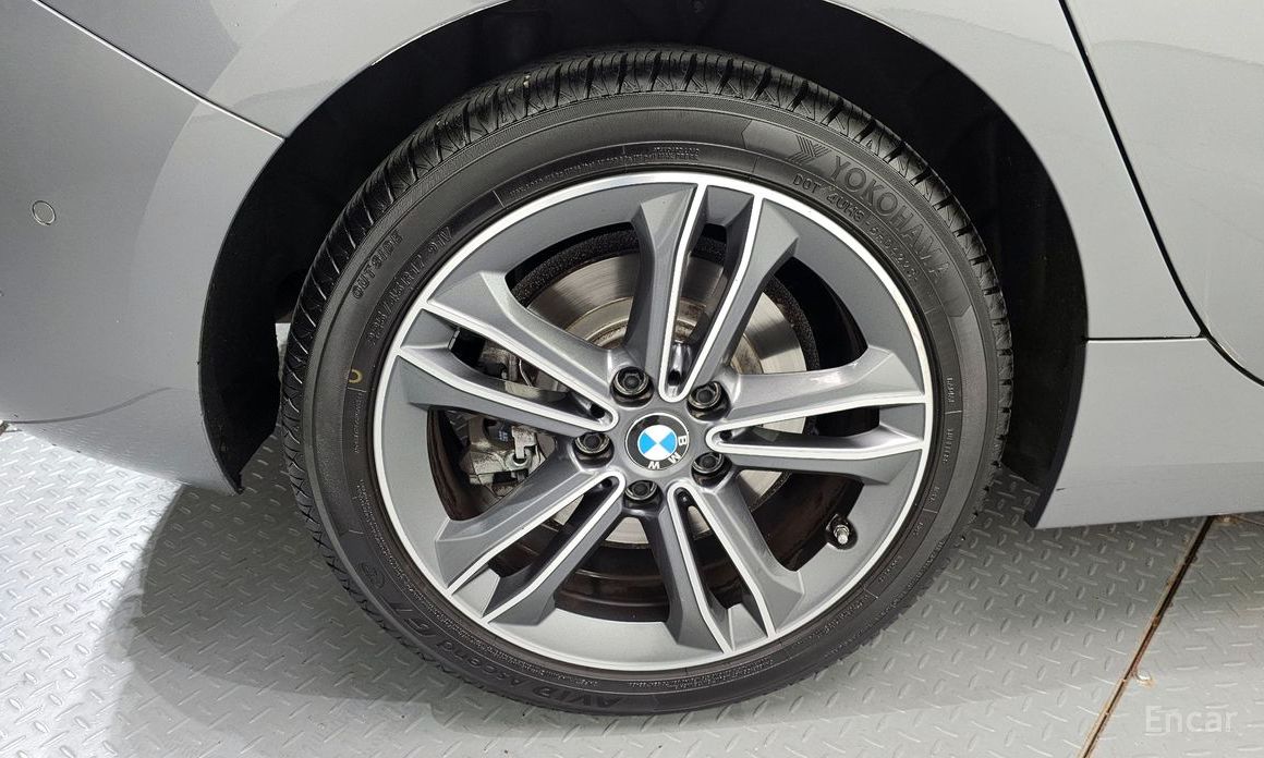 2022 BMW 1 серии III (F40) 120i Sports с пробегом 85 851 км