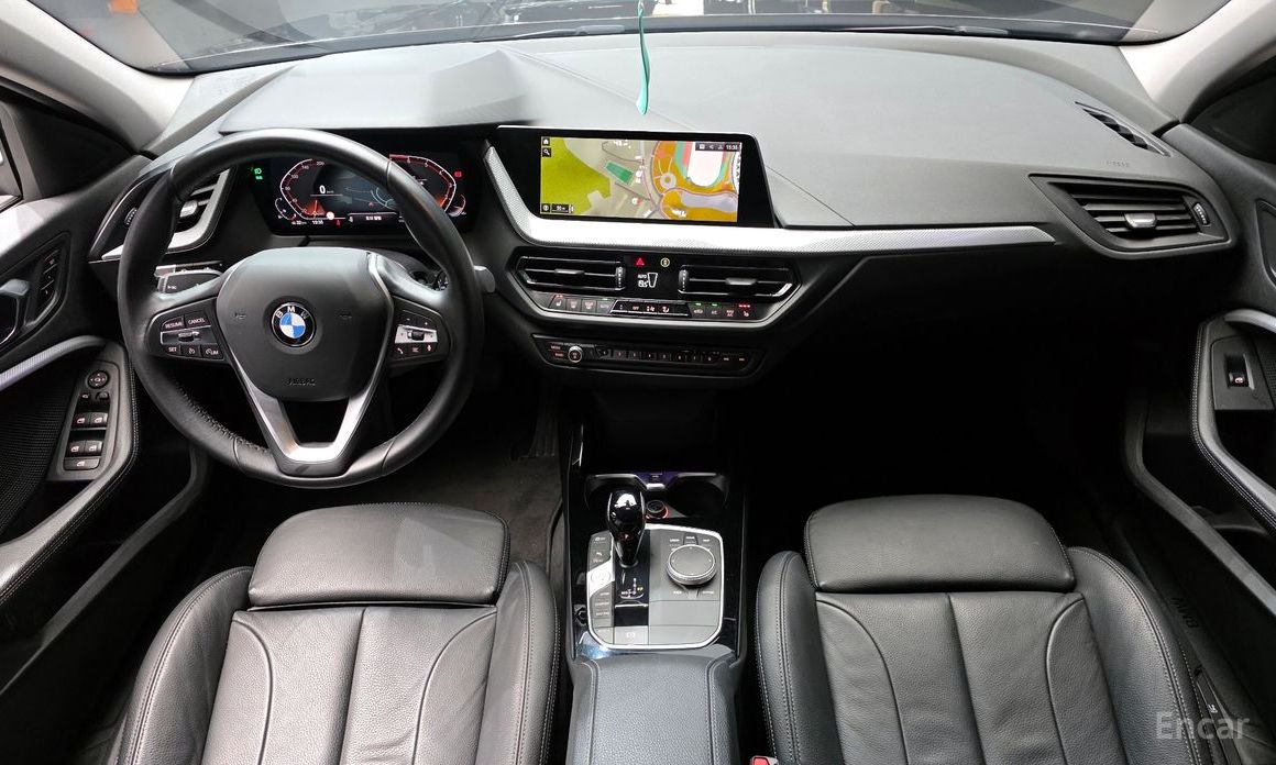2021 BMW 1 серии III (F40) 120i Advantage с пробегом 43 375 км