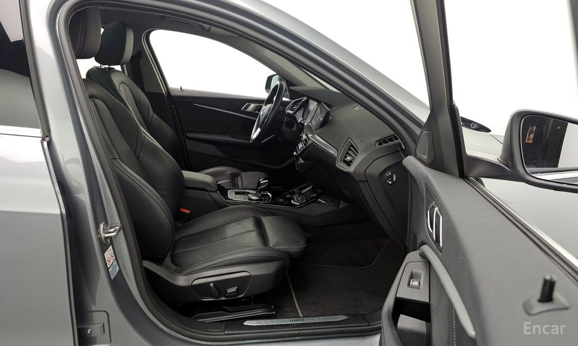 2022 BMW 1 серии III (F40) 120i Sports с пробегом 85 851 км