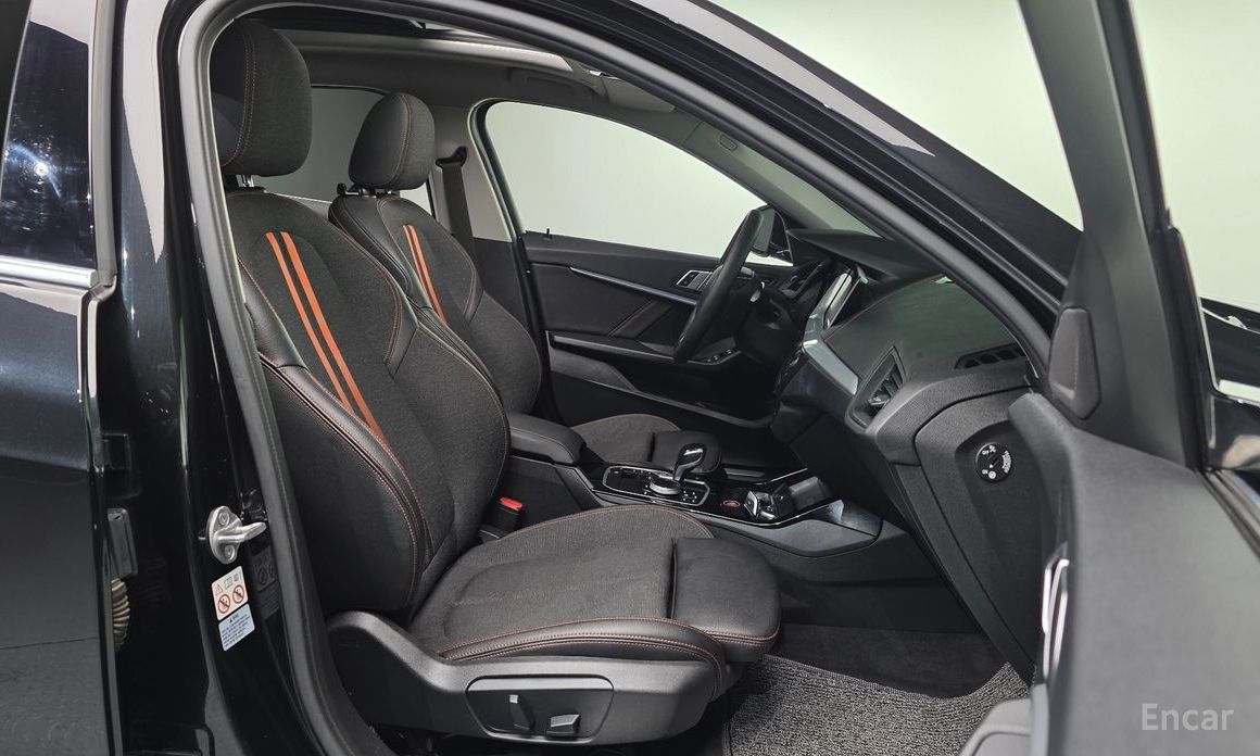 2021 BMW 1 серии III (F40) 118d Sport с пробегом 133 112 км