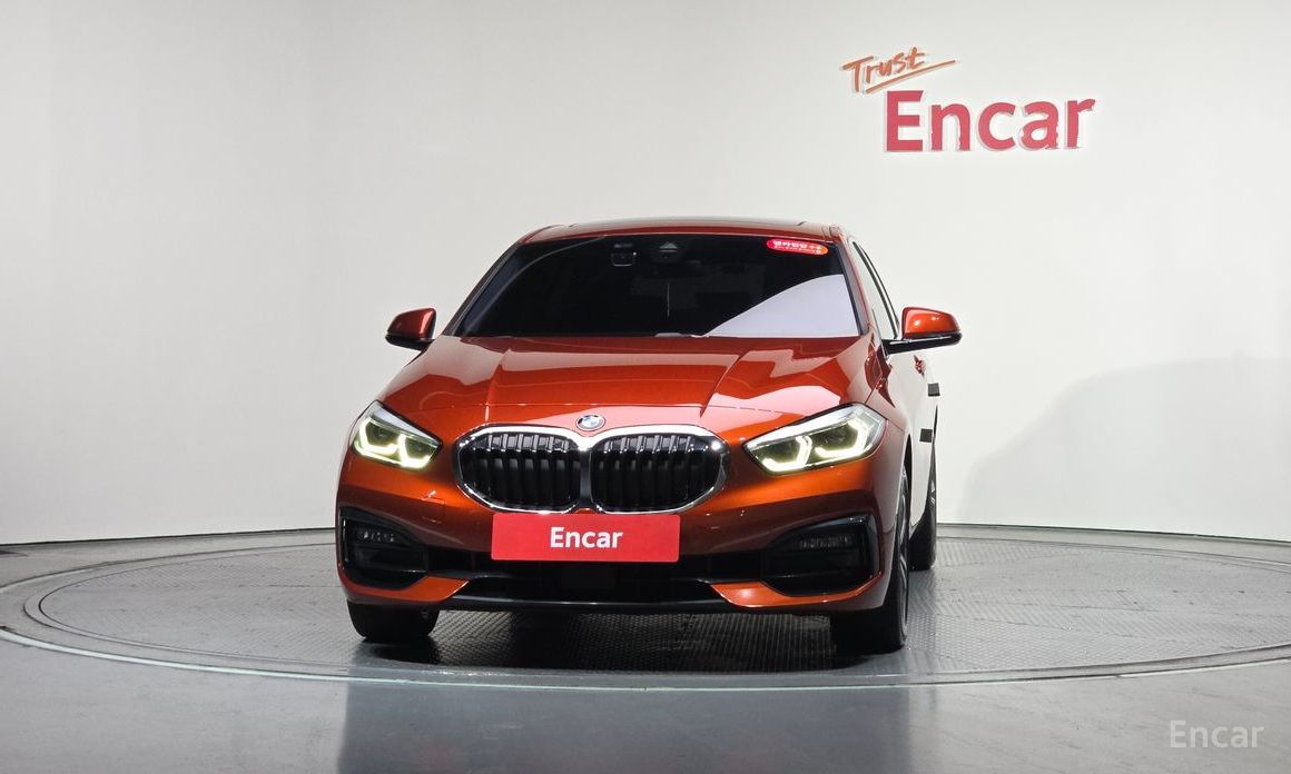 2021 BMW 1 серии III (F40) 118d Sport с пробегом 75 003 км